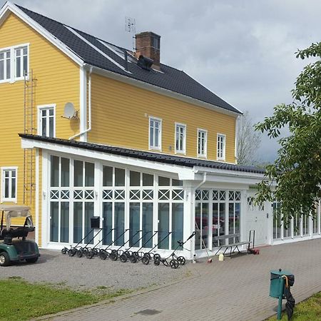 Melleruds Golfklubb Bed & Breakfast Extérieur photo